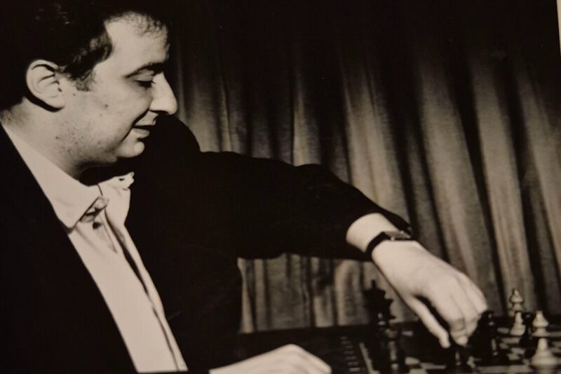 Photo en noir et blanc de Luc Winants - association Qb4